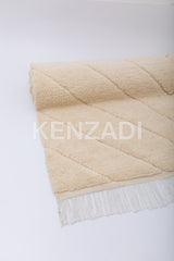 Authentic Handmade Moroccan Beni Ouarain Rug - 6x10 Area Rug - Rustic Yet Elegant Design - Soft and Plush Texture - Versatile for Any Interior Style